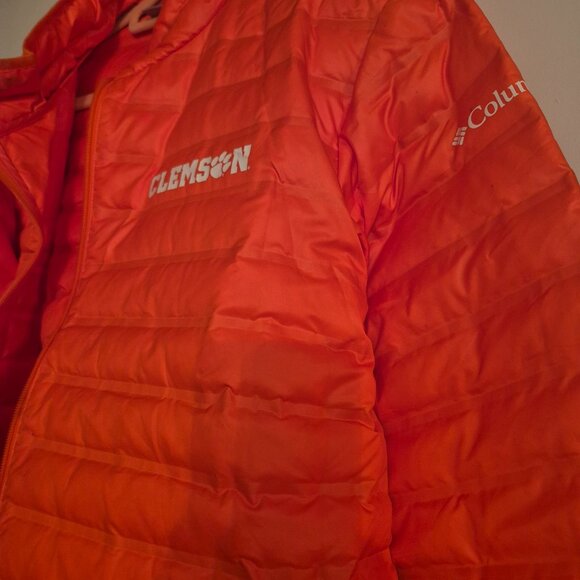 Coat - Picture 2 of 5